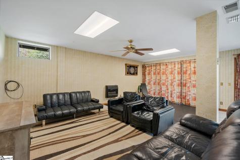 1493 Iroquois Drive Seneca SC 29672