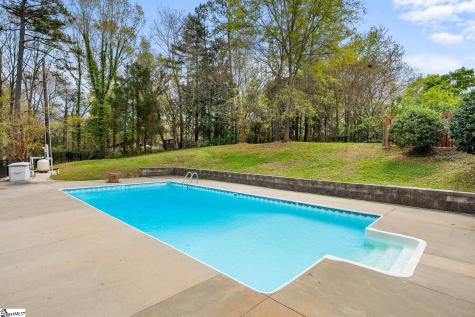 1493 Iroquois Drive Seneca SC 29672