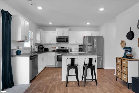 34 Karkinnen Court Pendleton SC 29670