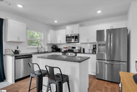 34 Karkinnen Court Pendleton SC 29670