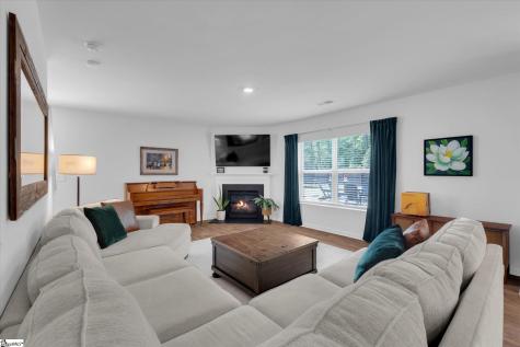 34 Karkinnen Court Pendleton SC 29670