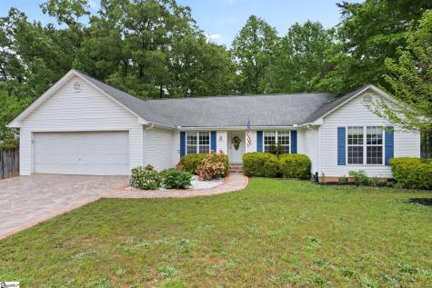 208 Laurelwood Drive Boiling Springs SC 29316