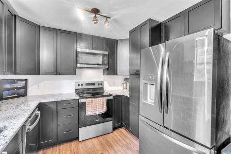 432 Maplewood Circle Greer SC 29651