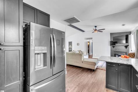 432 Maplewood Circle Greer SC 29651