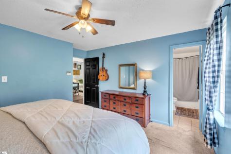 432 Maplewood Circle Greer SC 29651
