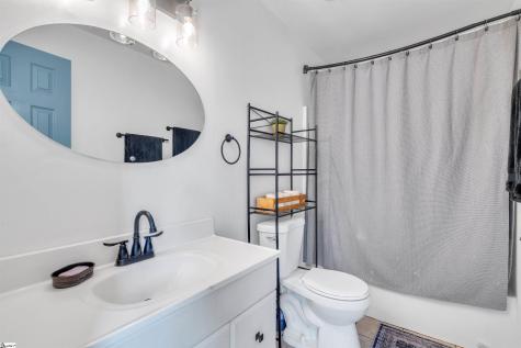 432 Maplewood Circle Greer SC 29651