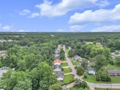 432 Maplewood Circle Greer SC 29651