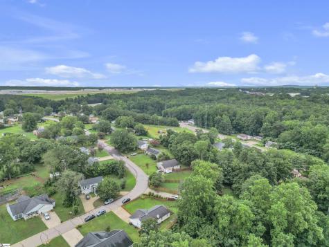 432 Maplewood Circle Greer SC 29651
