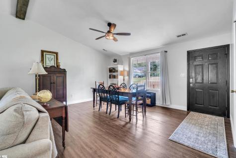 432 Maplewood Circle Greer SC 29651