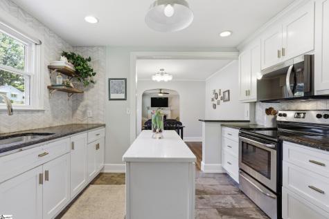 321 Ridgecrest Drive Greenville SC 29609