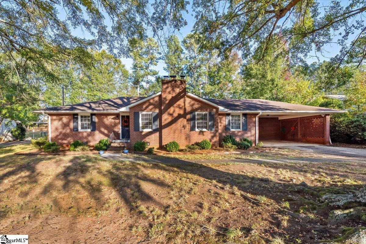 224 Bedford Forest Avenue Anderson SC 29625