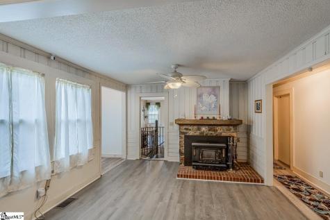 10676 Augusta Road Belton SC 29627