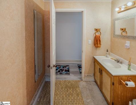 10676 Augusta Road Belton SC 29627