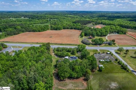 10676 Augusta Road Belton SC 29627