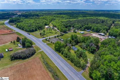 10676 Augusta Road Belton SC 29627