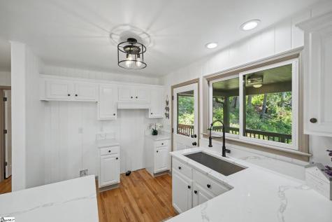 805 Whispering Falls Drive Pickens SC 29671