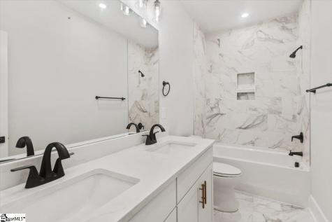 62B Hyde Street Greenville SC 29601
