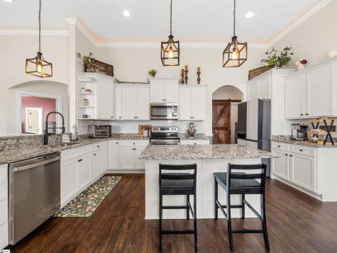 580 Canewood Lane Campobello SC 29322