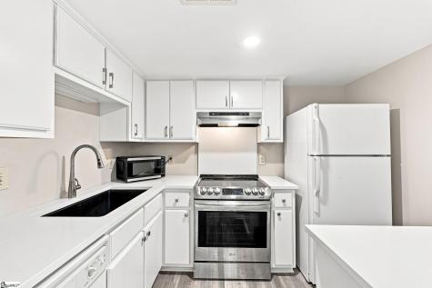 925 Cleveland Street Greenville SC 29601