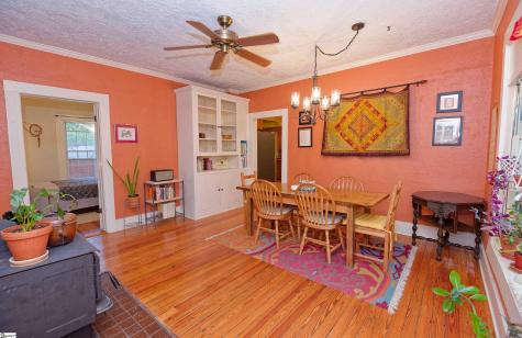 700 N Trade (B) Avenue Landrum SC 29536