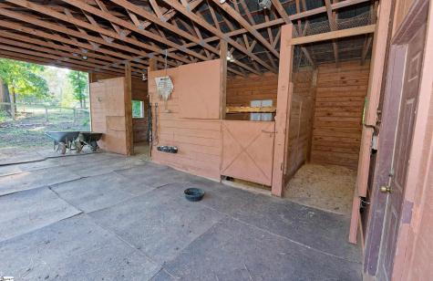 700 N Trade (B) Avenue Landrum SC 29536