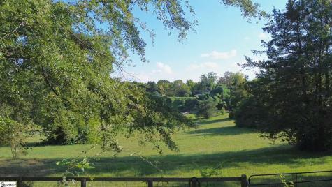 700 N Trade (B) Avenue Landrum SC 29536