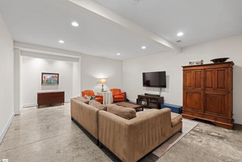 128 W Mountainview Avenue Greenville SC 29609