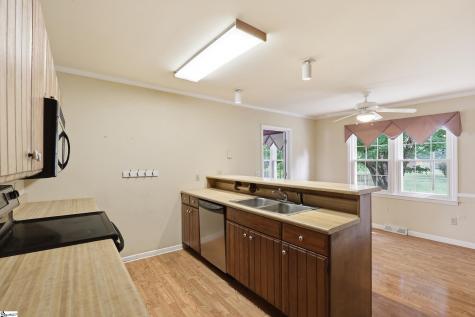 205 Huntington Road Easley SC 29642