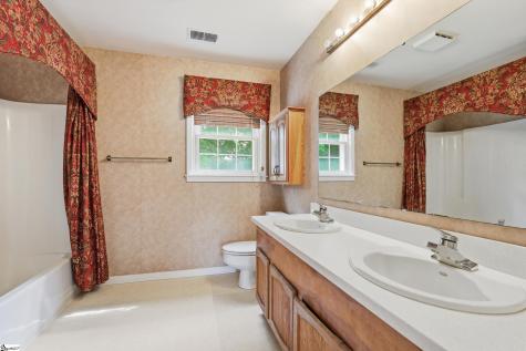 205 Huntington Road Easley SC 29642
