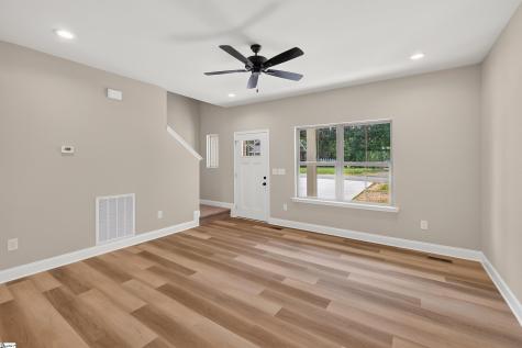 136 S Church Street Duncan SC 29334