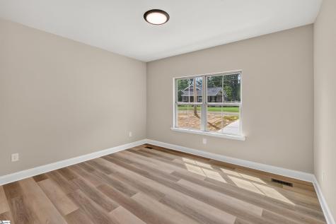 136 S Church Street Duncan SC 29334