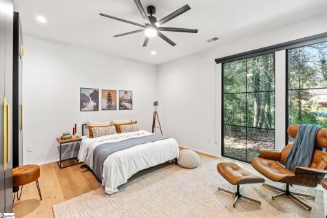 14 Russell Avenue Greenville SC 29609