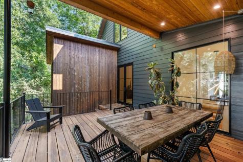 14 Russell Avenue Greenville SC 29609
