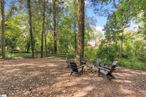 14 Russell Avenue Greenville SC 29609