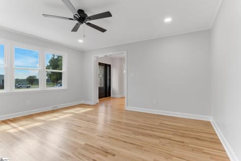 701 Chestnut Street Clinton SC 29325