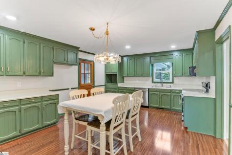 701 Chestnut Street Clinton SC 29325