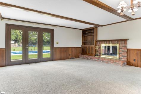 701 Chestnut Street Clinton SC 29325