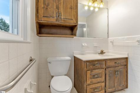 701 Chestnut Street Clinton SC 29325