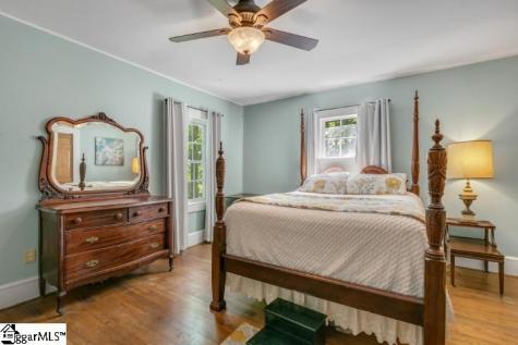 814 Moorefield Memorial Highway Sunset SC 29685