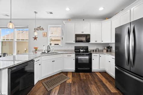 323 Barnhill Court Greenville SC 29617