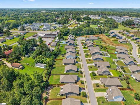 323 Barnhill Court Greenville SC 29617