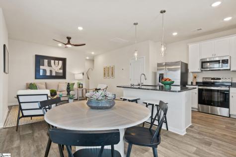 318 Parksville Place Greenville SC 29605