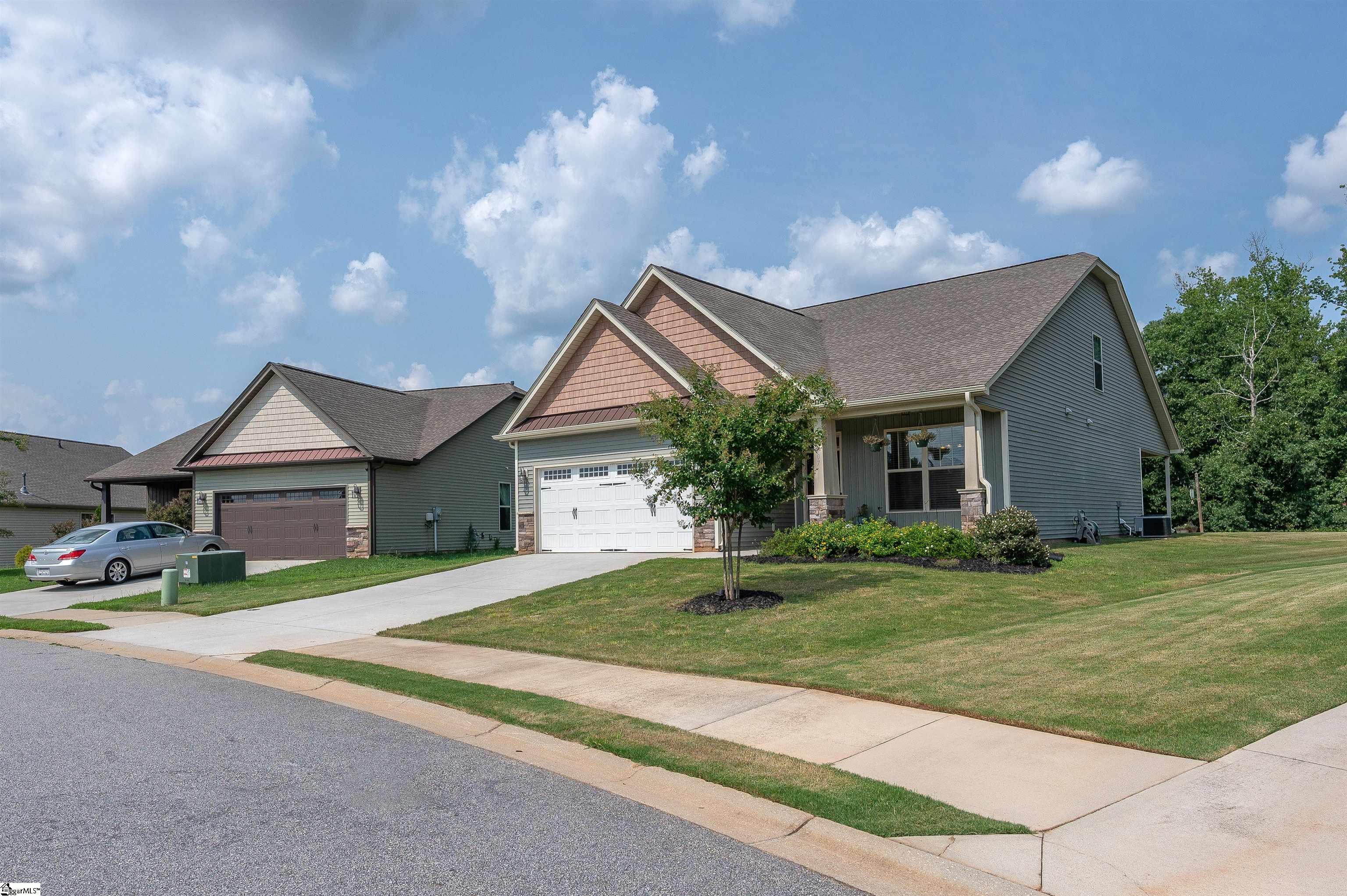 307 Barnhill Court Greenville SC 29617