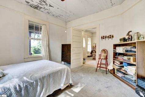 1189 49 Highway Laurens SC 29360