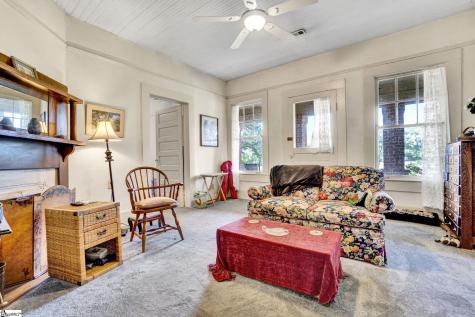 1189 49 Highway Laurens SC 29360