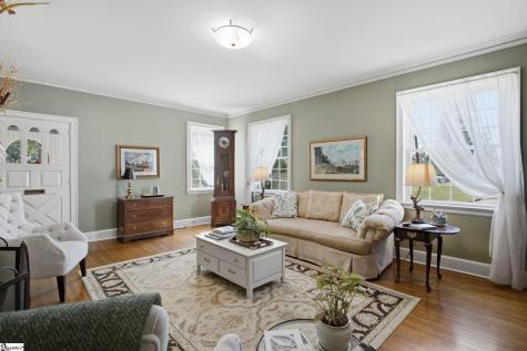 2421 Augusta Street Greenville SC 29605
