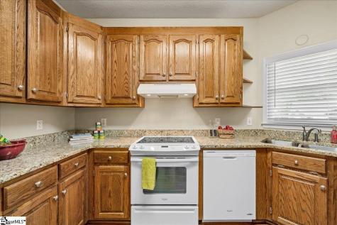 108 Commons Drive Easley SC 29642