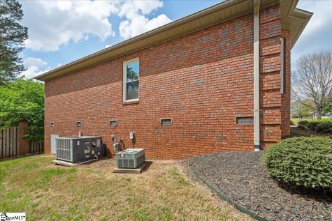 108 Commons Drive Easley SC 29642