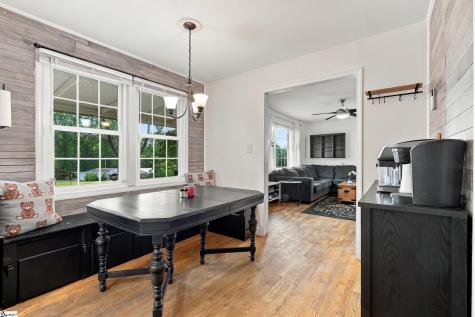 9 El Paso Drive Greenville SC 29617