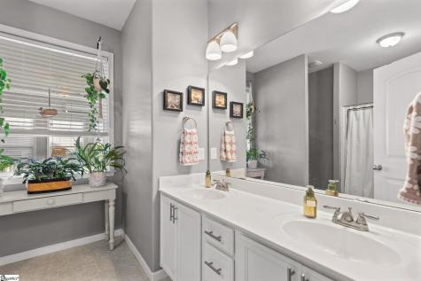 318 Stallion Road Greenville SC 29617